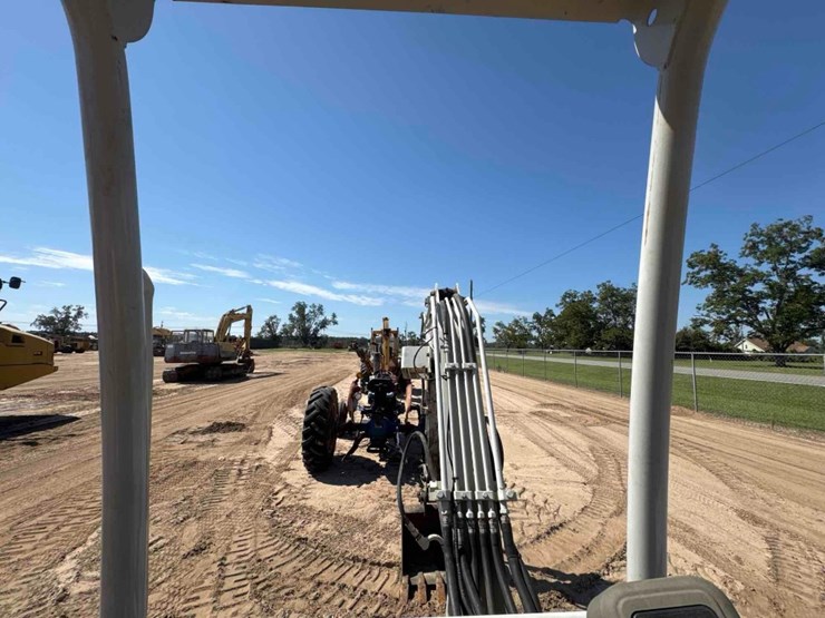 2019-takeuchi-tb230-image-26
