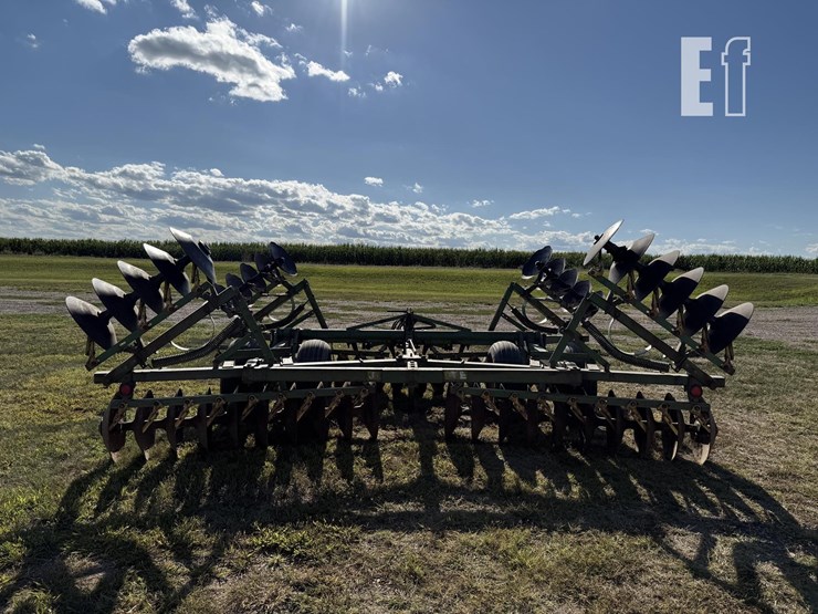 john-deere-fwb-image-9
