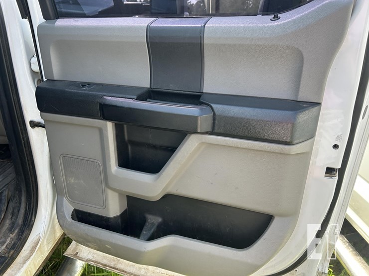 2019-ford-f250-sd-xl-image-21