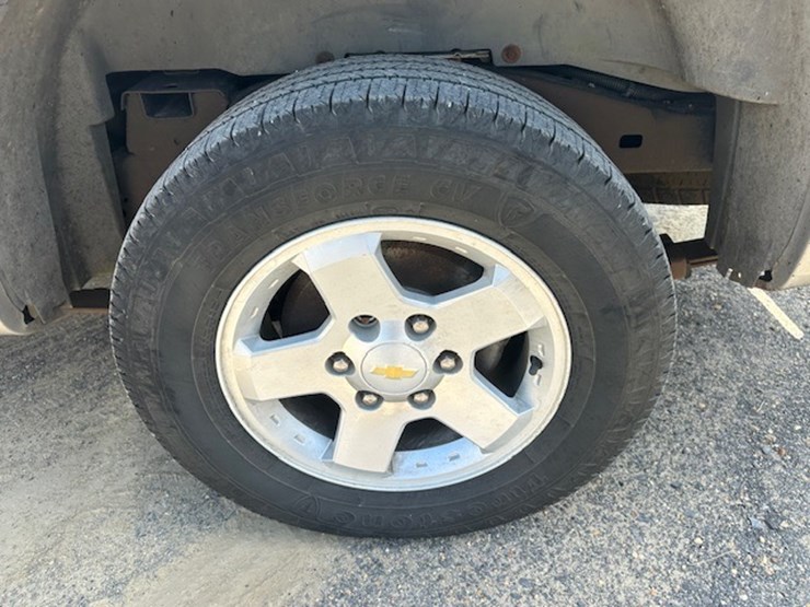 2005-chevrolet-colorado-image-12