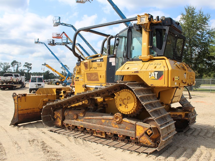 2020-caterpillar-d6n-lgp-image-4