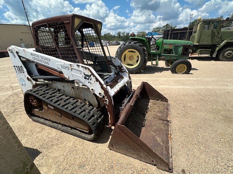 bobcat-t180-image-7