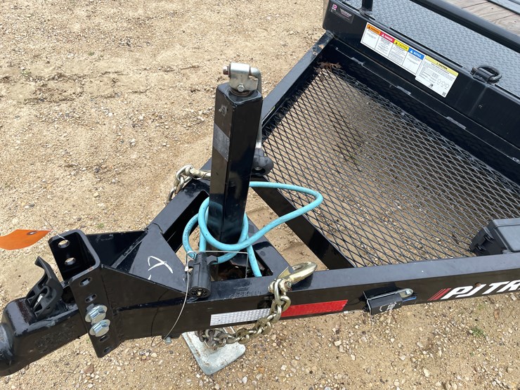 #164-•-2023-pj-tilt-top-16'-utility-trailer-(has-wi-title)-image-12