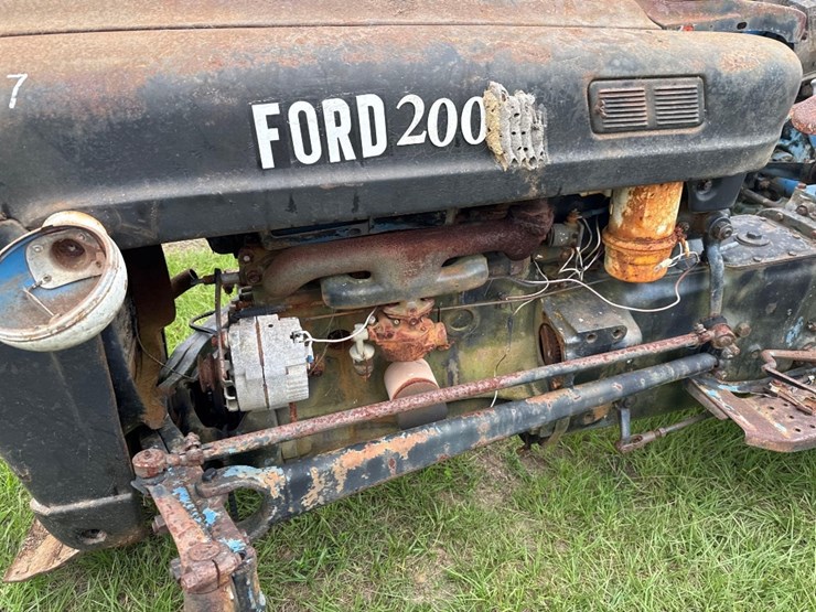 ford-2000-image-14