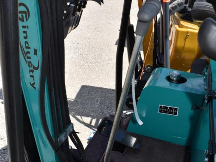 h15r-mini-excavator-(serial-#-h15r2025b80703018)-(k)-image-6
