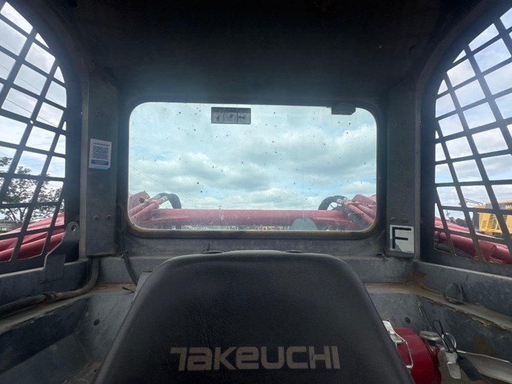 takeuchi-tl12v2-image-35