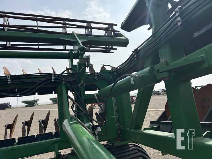 2019-john-deere-2680h-image-23