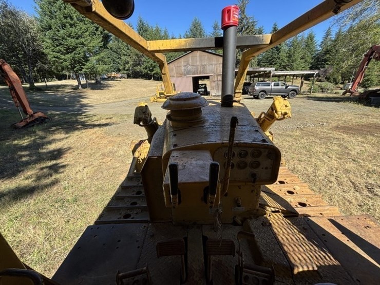 1974-caterpillar-d7f-image-33