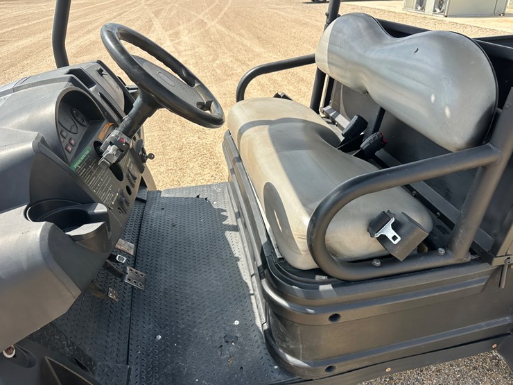 #63-•-carryall-1500,-4x4-intellitrak-kubota-engine,-with-lift-bed-image-19