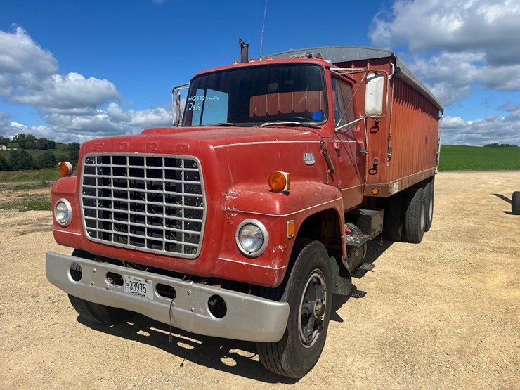 1971-ford-l8000-image-3