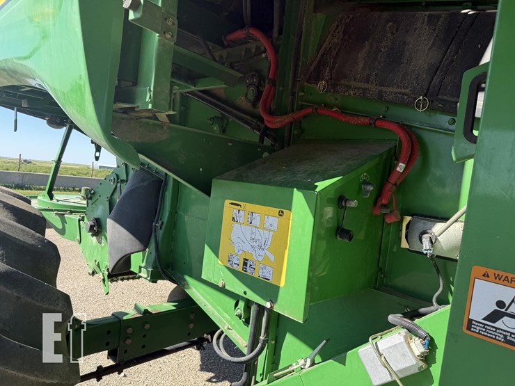 2006-john-deere-9760-sts-image-12