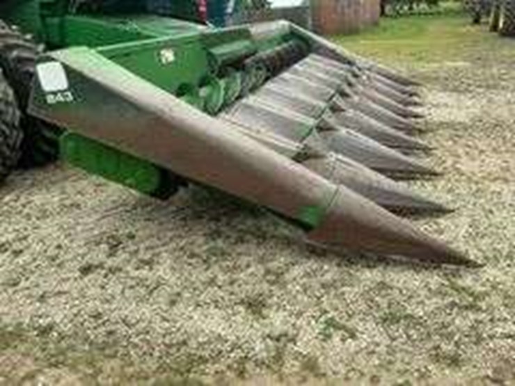john-deere-843-image-2