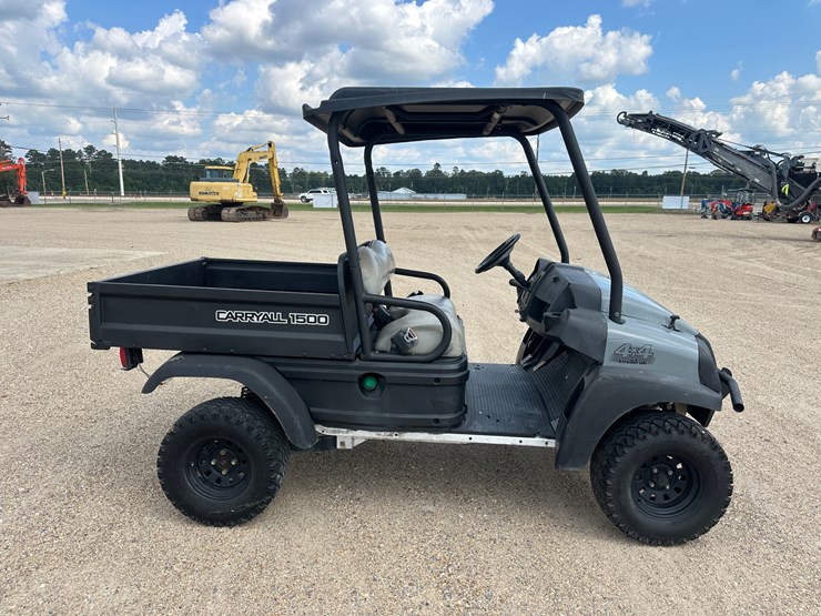 #63-•-carryall-1500,-4x4-intellitrak-kubota-engine,-with-lift-bed-image-7