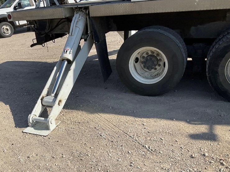 2015-freightliner-bucket-truck---terex-tm-100-boom---cummins-diesel---allison-transmission-image-20