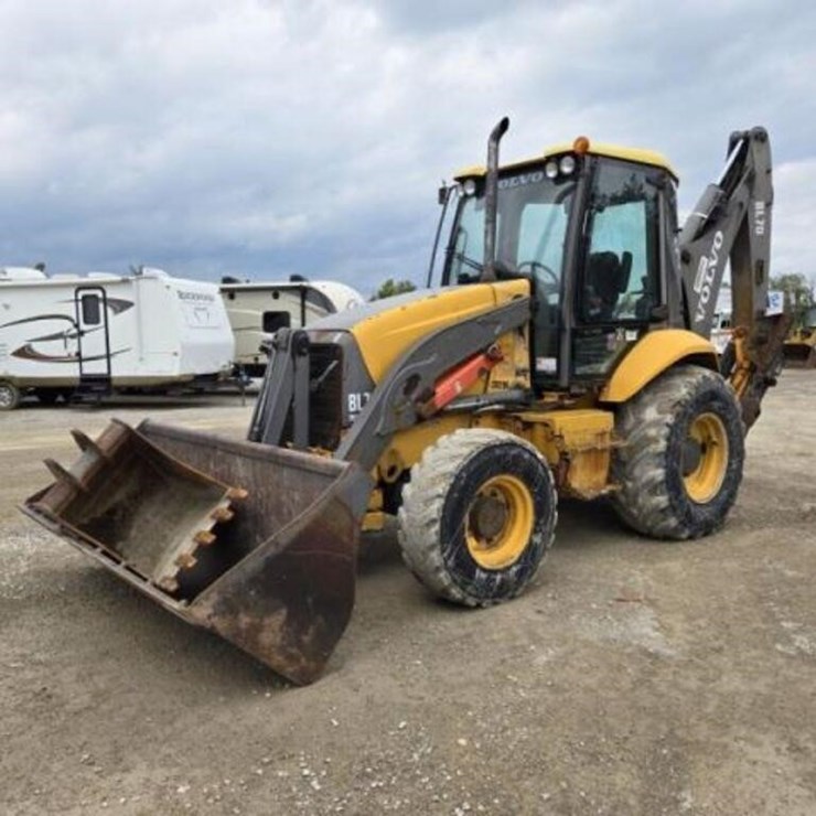 2009 VOLVO BL70
