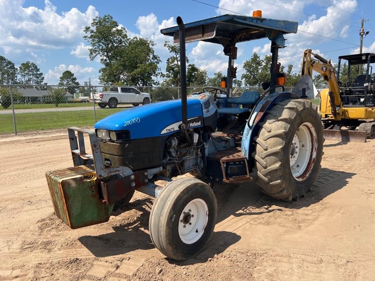 new-holland-tn75-image-8