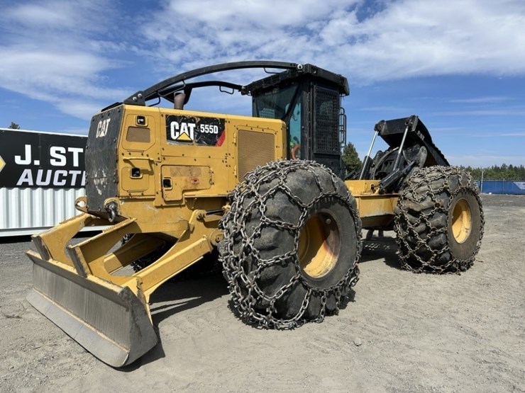 2019-caterpillar-555d-image-1