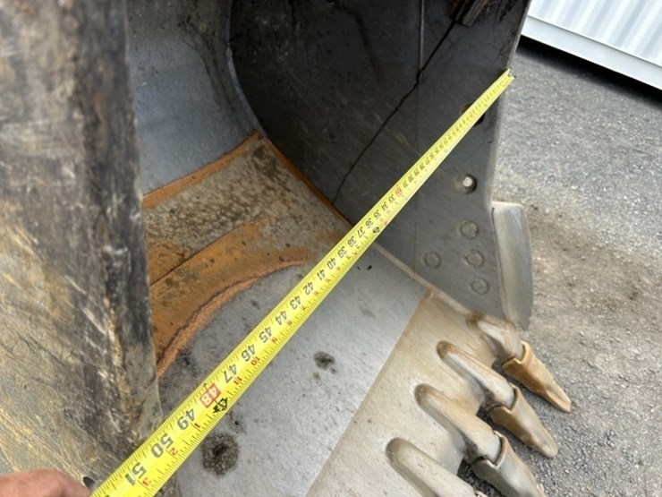 2017-caterpillar-320fl-image-14