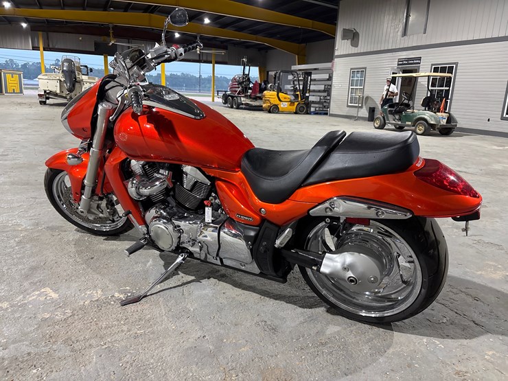 #119-•-2008-suzuki-boulevard-m109-image-4