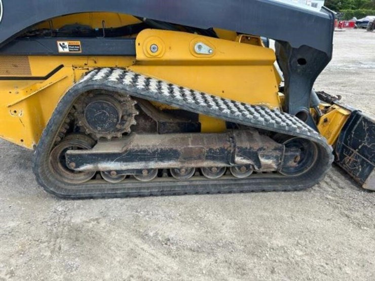 deere-333g-image-38