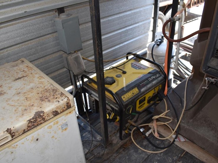 2013-16'-cooling-trailer-w/-generator,-port-a-cool-and-freezer-(vin-#-5vnbu-image-10