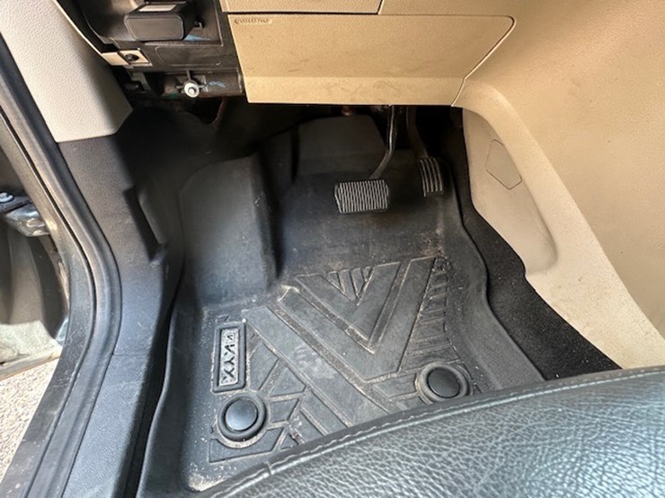 2017-ford-escape-image-44