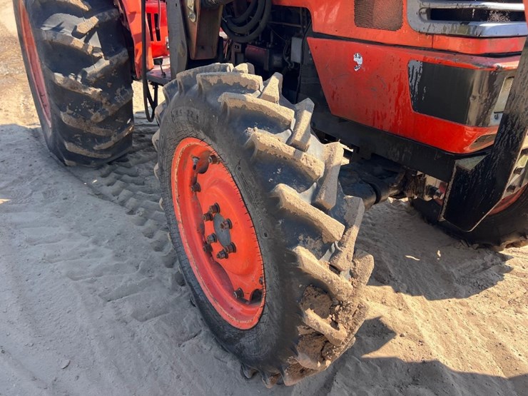 kubota-m4900-image-17