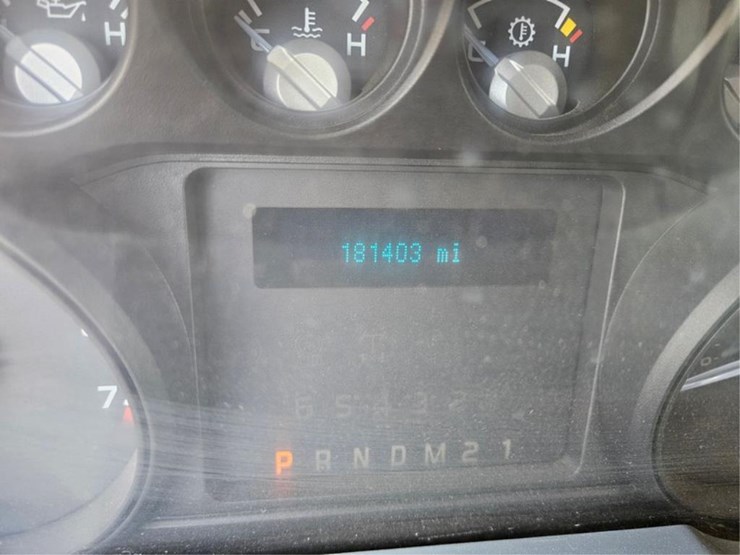 2011-ford-f350-image-36