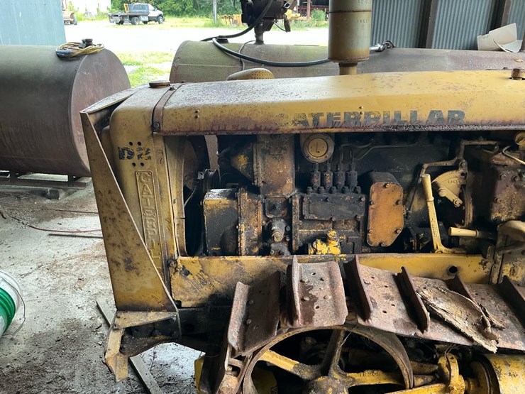 caterpillar-d2-image-26