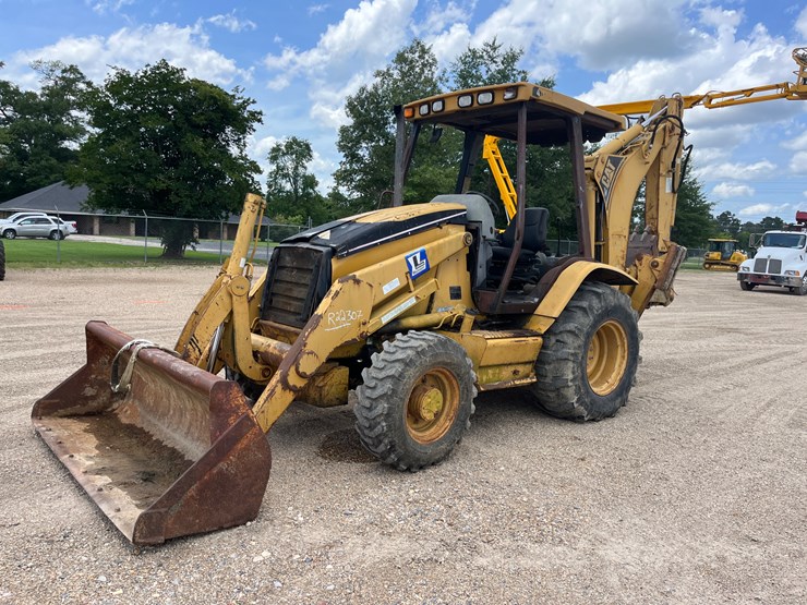 caterpillar-416d-image-2