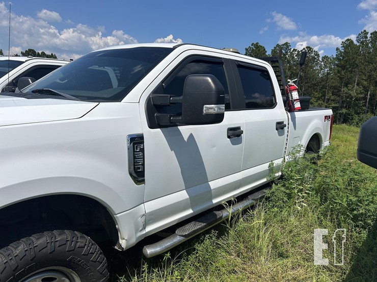 2019-ford-f250-sd-xl-image-2