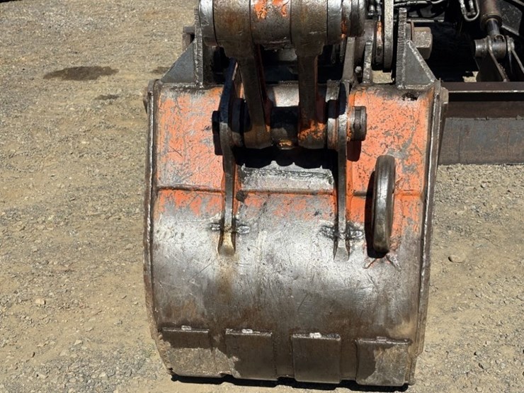 hitachi-ex60urg-image-25