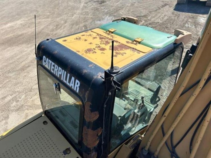 2010-caterpillar-324dl-image-31