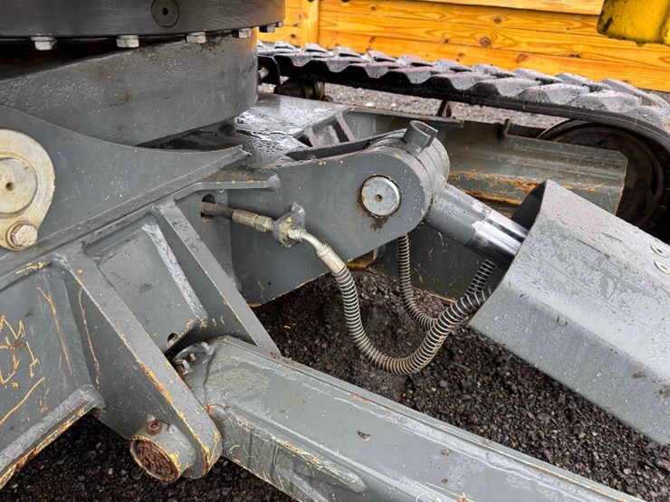 2018-wacker-neuson-ez36-image-19