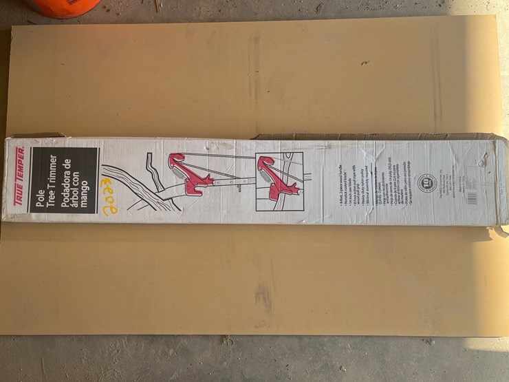 #2024-•-pole-tree-trimmer-appears-unused-image-2