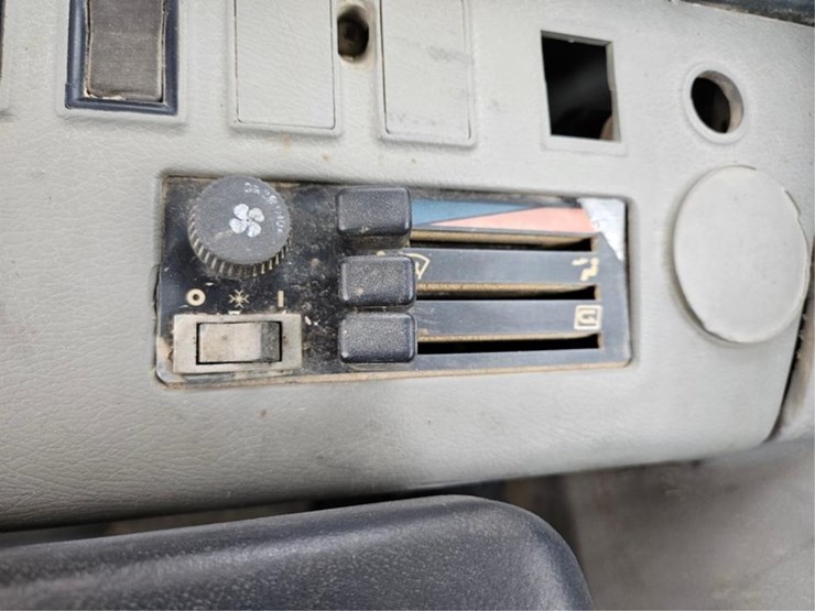 komatsu-pc150-lc-image-36