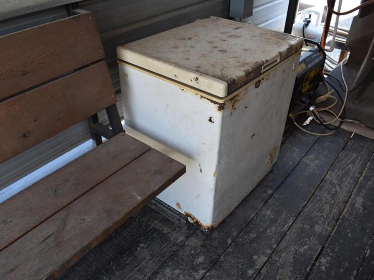 2013-16'-cooling-trailer-w/-generator,-port-a-cool-and-freezer-(vin-#-5vnbu-image-7