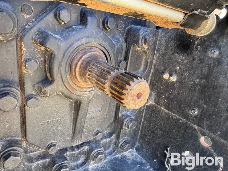 2016-case-ih-magnum-340-cvt-image-10