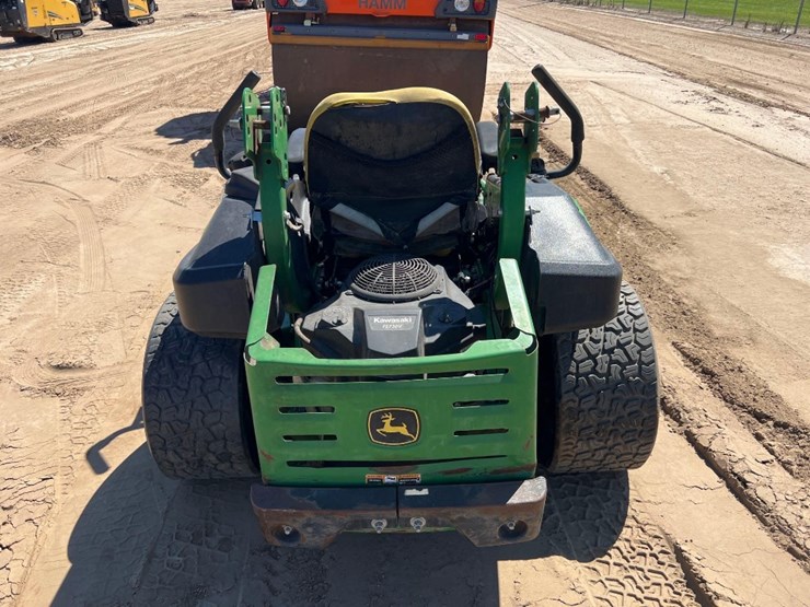 2019-john-deere-z960m-image-3
