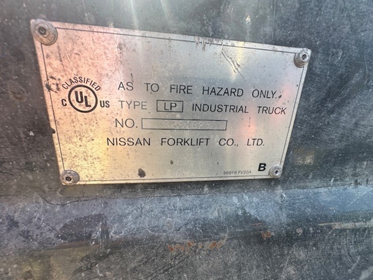 #2074-•-nissan-forklift-image-16