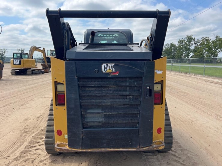 2020-caterpillar-299d3-image-3