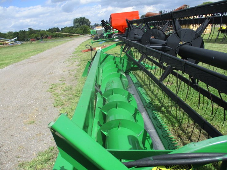 john-deere-218-image-13