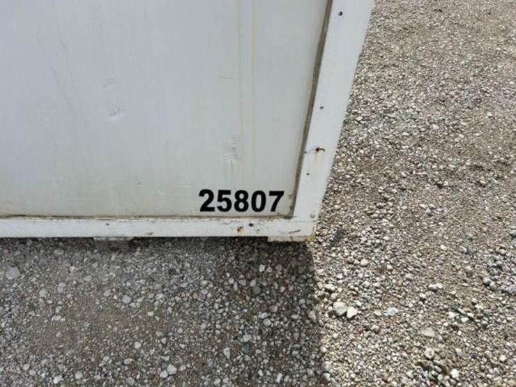 7-ft-6-in.-x-16-ft-storage-container-image-6