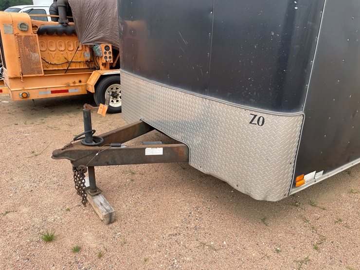 #4729-•-2006-16.5'-tandem-axle-enclosed-trailer-(has-wi-title)-image-12