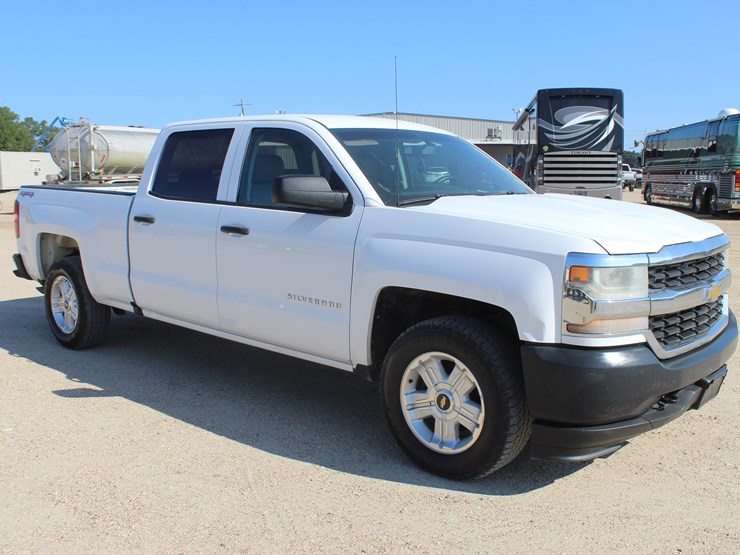 2016-chevrolet-k1500-image-2