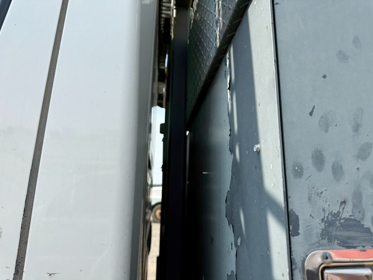 2005-international-durastar-4300-image-51
