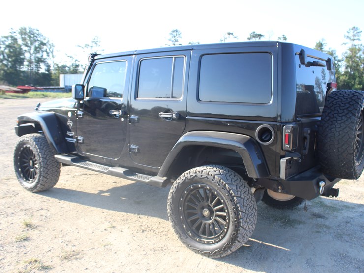 2011-jeep-wrangler-image-4