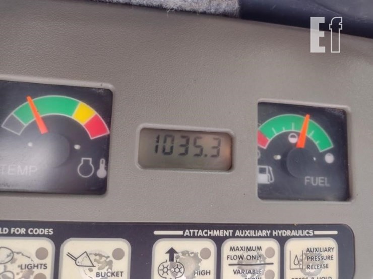 2007-bobcat-t300-image-6
