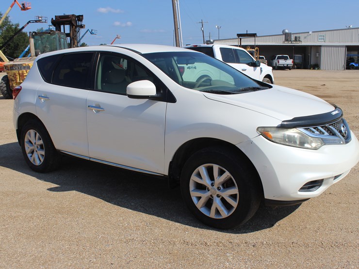 2012-nissan-murano-image-2