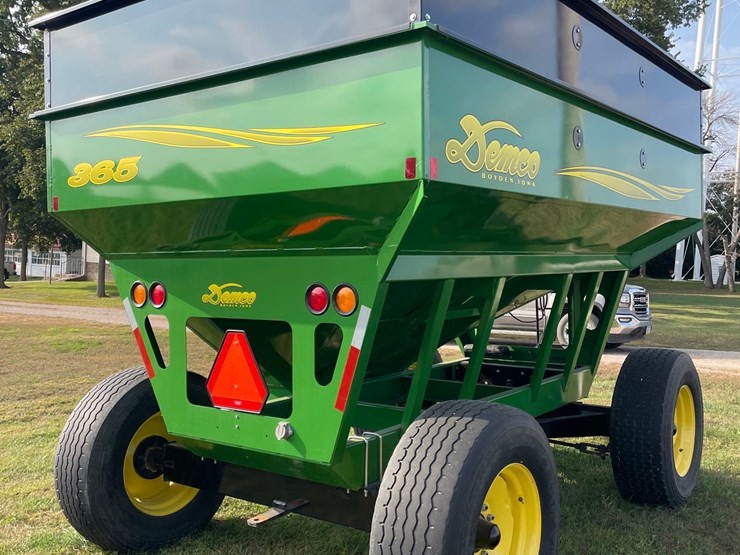 demco-365-image-3